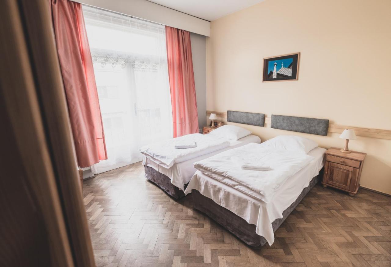 Cybulskiego Guest Rooms Красков Екстериор снимка