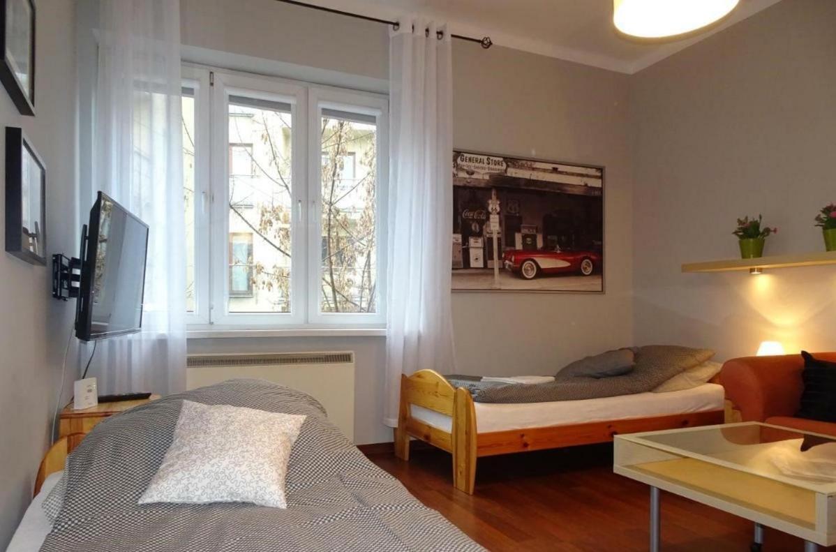 Cybulskiego Guest Rooms Красков Екстериор снимка