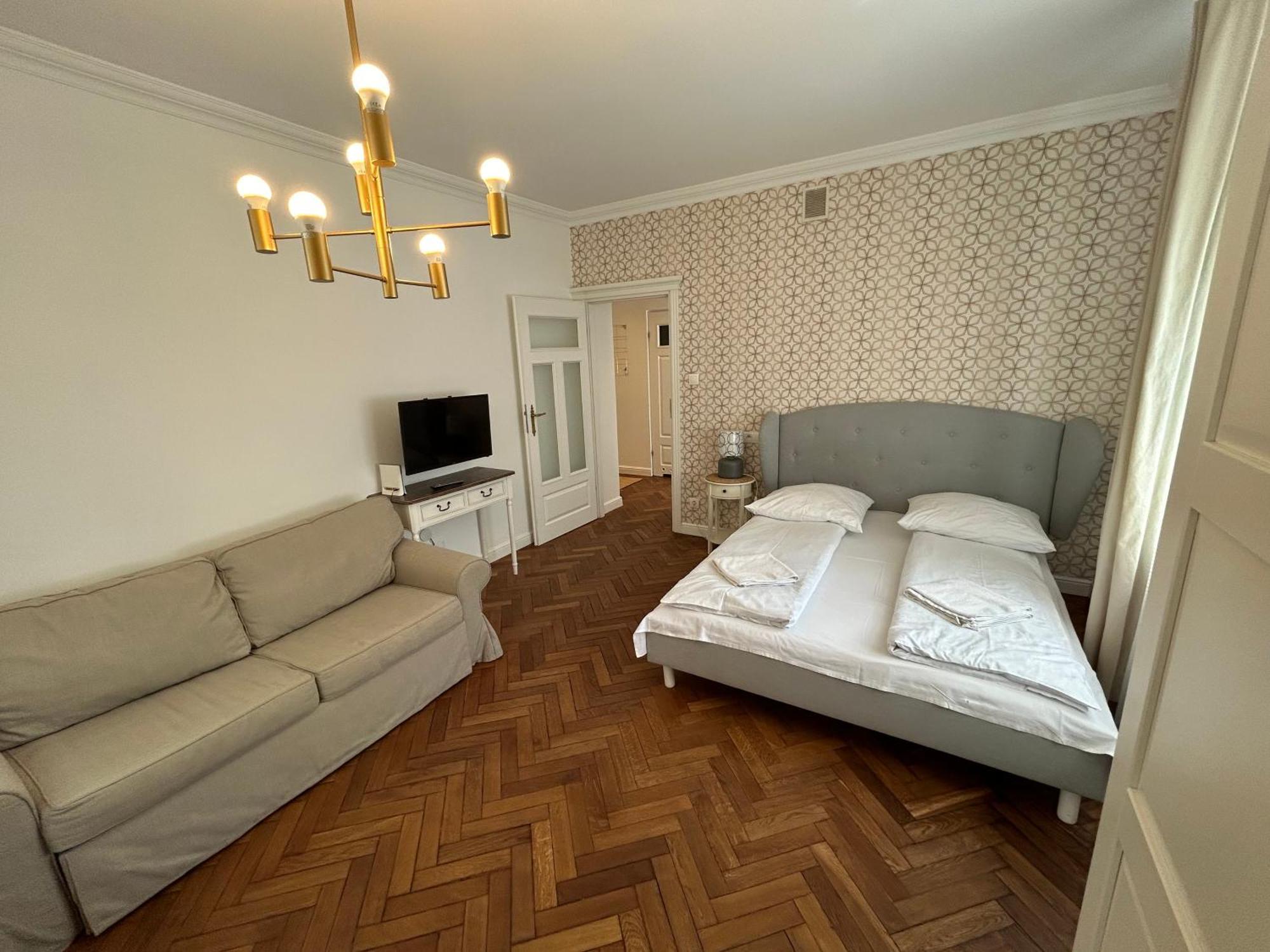 Cybulskiego Guest Rooms Красков Екстериор снимка