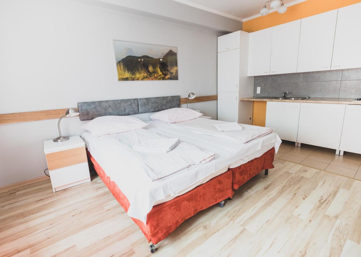 Cybulskiego Guest Rooms Красков Екстериор снимка